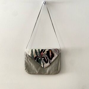 Patricia Smith Designs Moon Bags Needlepoint Embroidered Purse Gray Floral